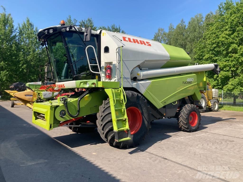 CLAAS Tucano 480 Зернозбиральні комбайни