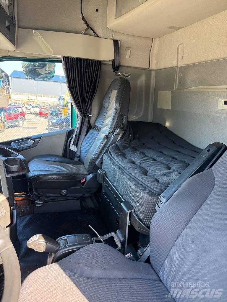 Volvo FH 540 Вантажівки з гаковим підйомом