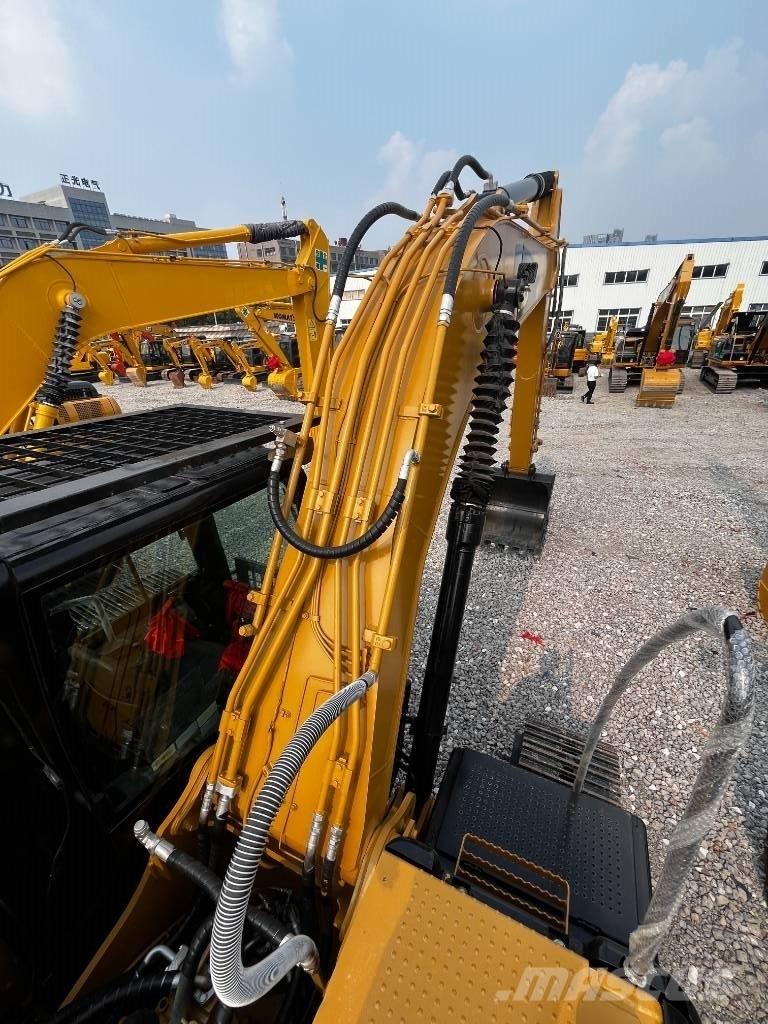 CAT 320 D Гусеничні екскаватори