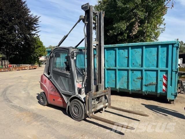 Linde H 30 T Газові навантажувачі