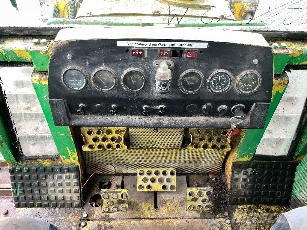 Hanomag D 600 D Гусеничні бульдозери