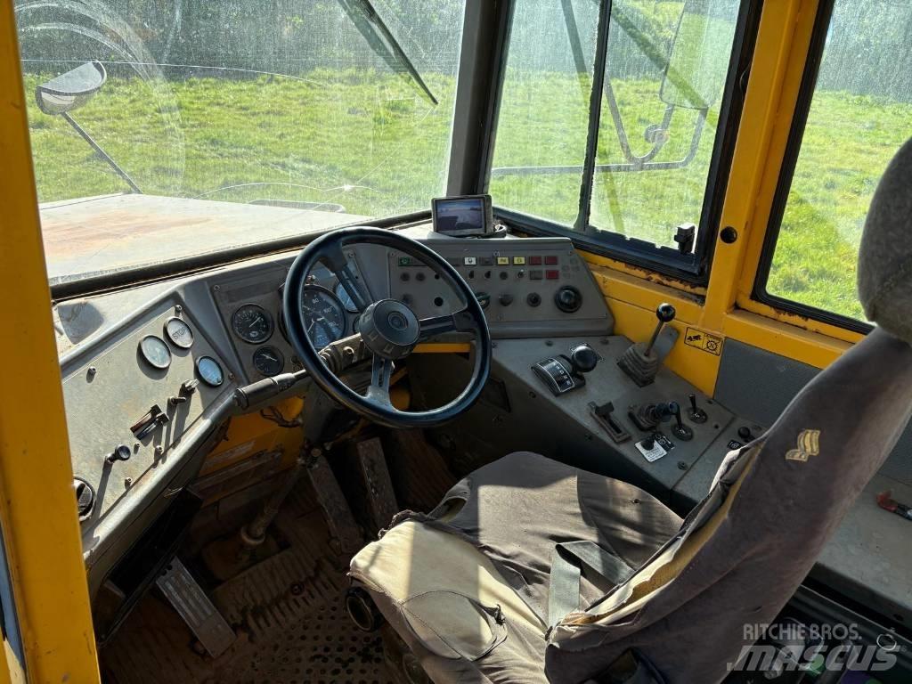 Volvo BM A 25 C Зчленовані самоскиди