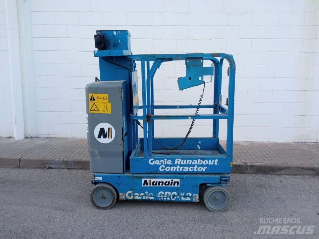 Genie GRC 12 Вертикальні щоглові підйомники