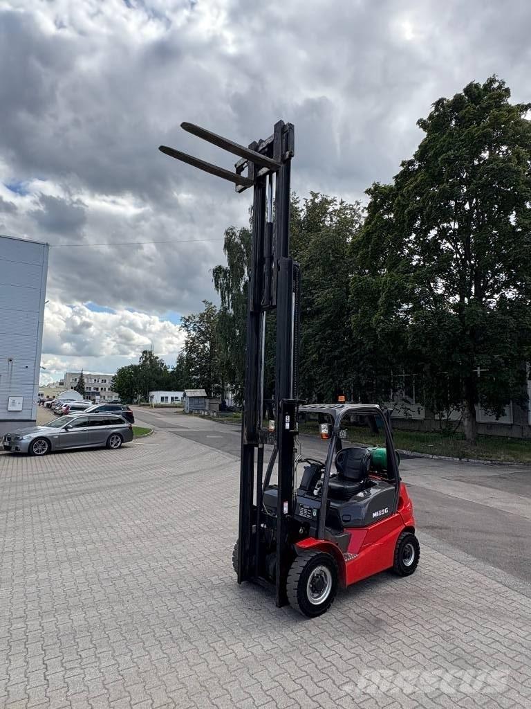 Manitou MI 25 G Газові навантажувачі
