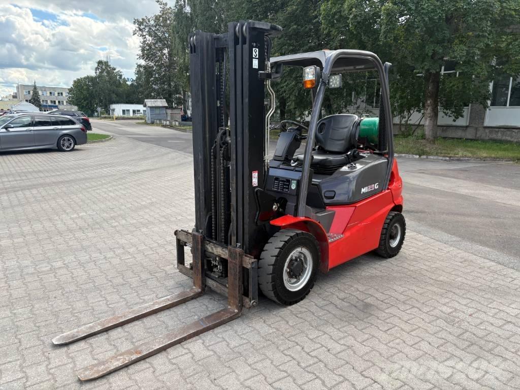 Manitou MI 25 G Газові навантажувачі