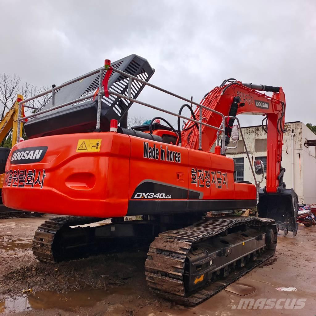 Doosan DX 340 LC Гусеничні екскаватори