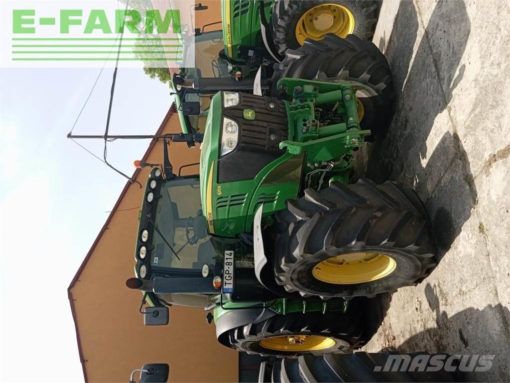 John Deere 6215R Трактори