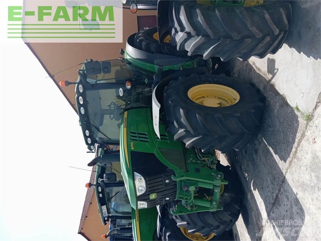 John Deere 6215R Трактори