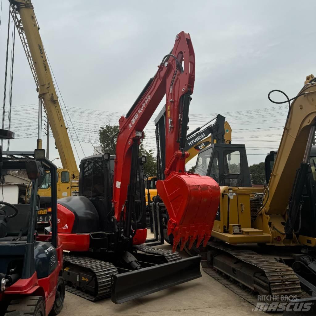 Kubota KX 165 Гусеничні екскаватори