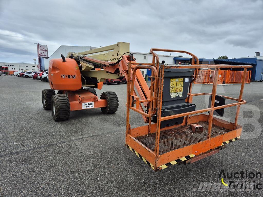 JLG 450 AJ II Колінчаті підйомники