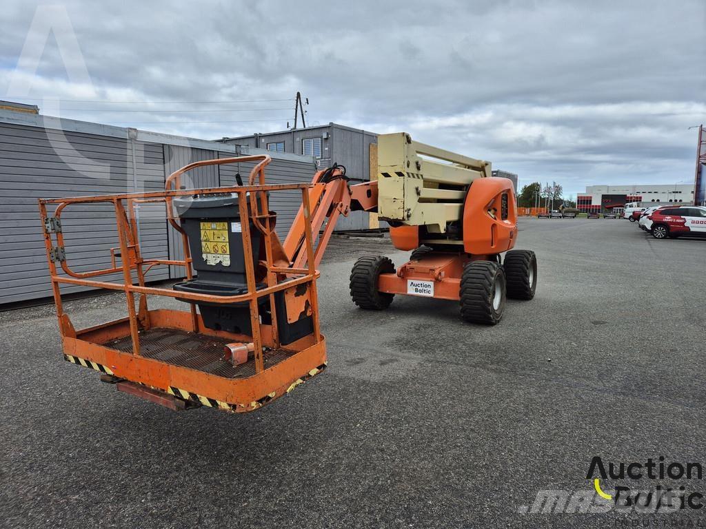 JLG 450 AJ II Колінчаті підйомники