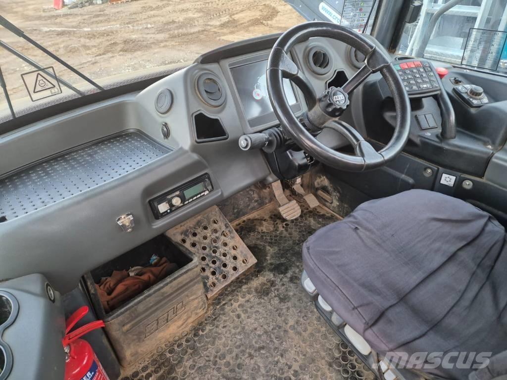 Bell B 30 E Зчленовані самоскиди