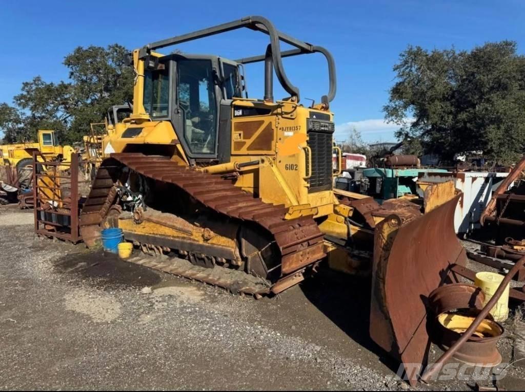 CAT D 6 M Гусеничні бульдозери