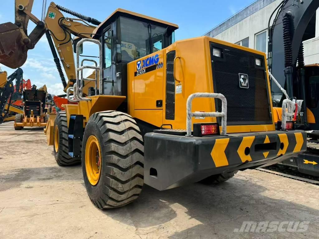XCMG ZL 50 GN Фронтальні навантажувачі