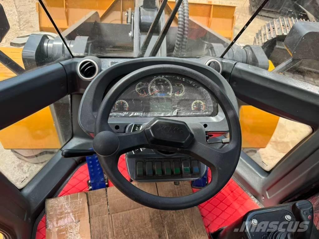 XCMG ZL 50 GN Фронтальні навантажувачі