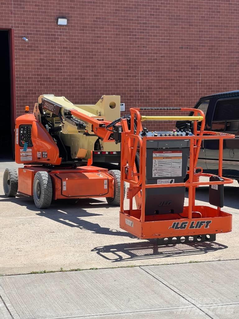 JLG E 400 AJPN Колінчаті підйомники