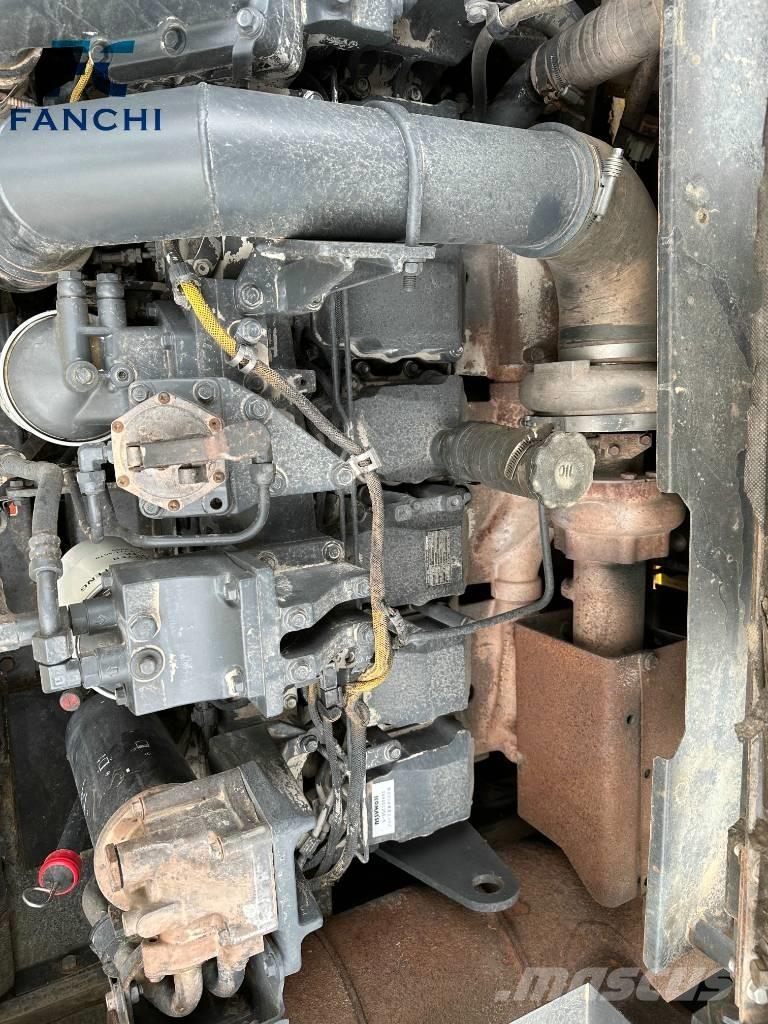 Komatsu PC 450 LC Гусеничні екскаватори