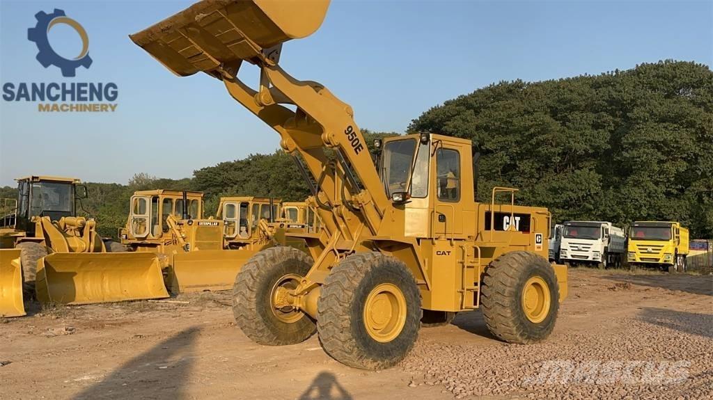 CAT 950E Фронтальні навантажувачі