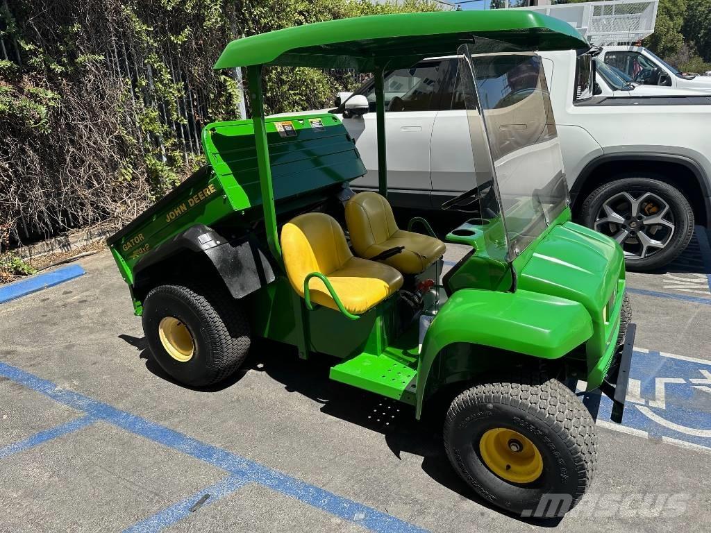 John Deere Gator TH Підсобні машини