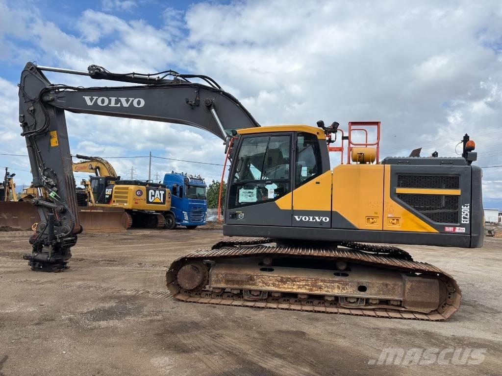 Volvo EC 250 EL Гусеничні екскаватори