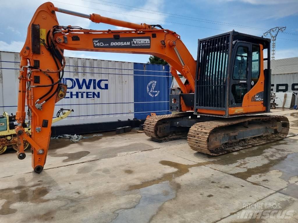 Doosan DX 140 LCR Екскаватори