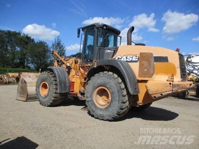 CASE 921 E Фронтальні навантажувачі