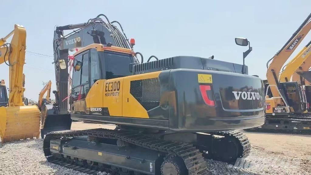 Volvo EC 300 D L Гусеничні екскаватори