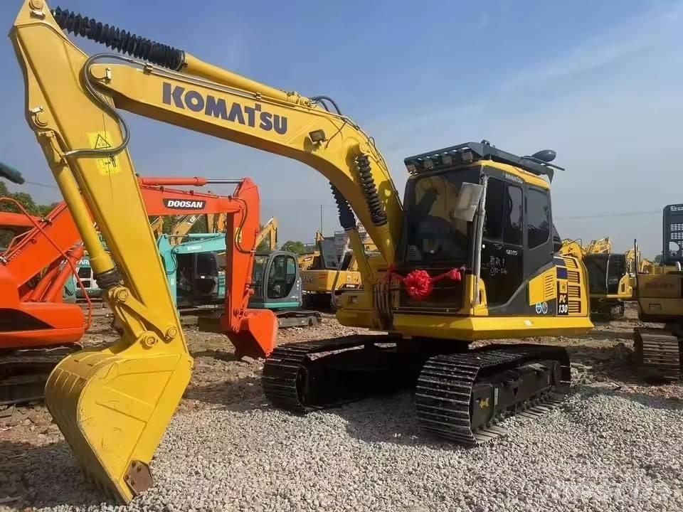 Komatsu PC 130 Гусеничні екскаватори