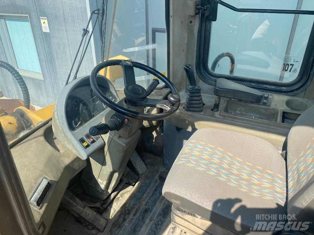 Daewoo MG300-V Фронтальні навантажувачі
