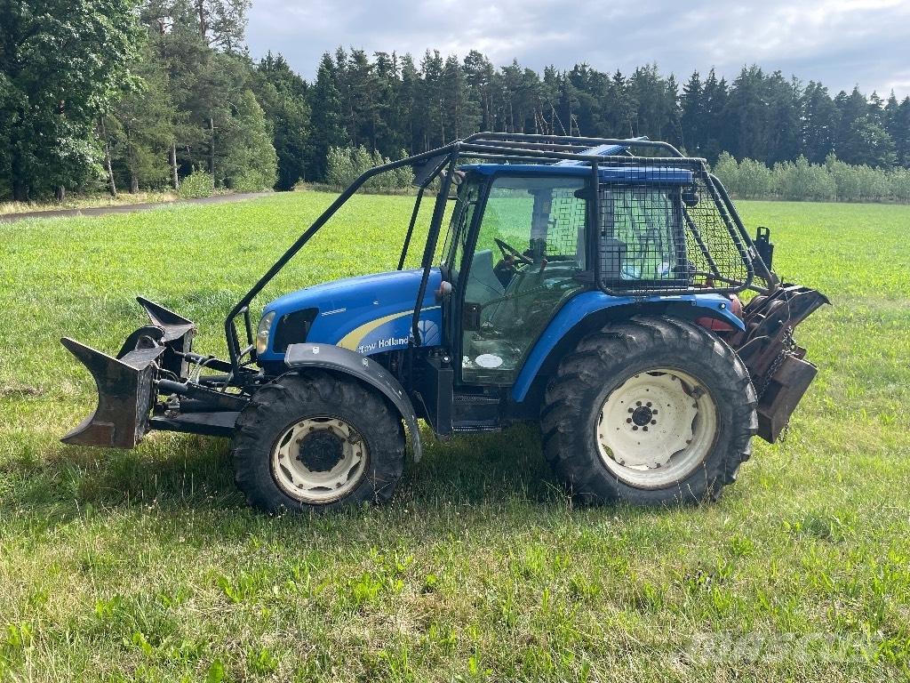 New Holland T5050 Лісогосподарські трактори