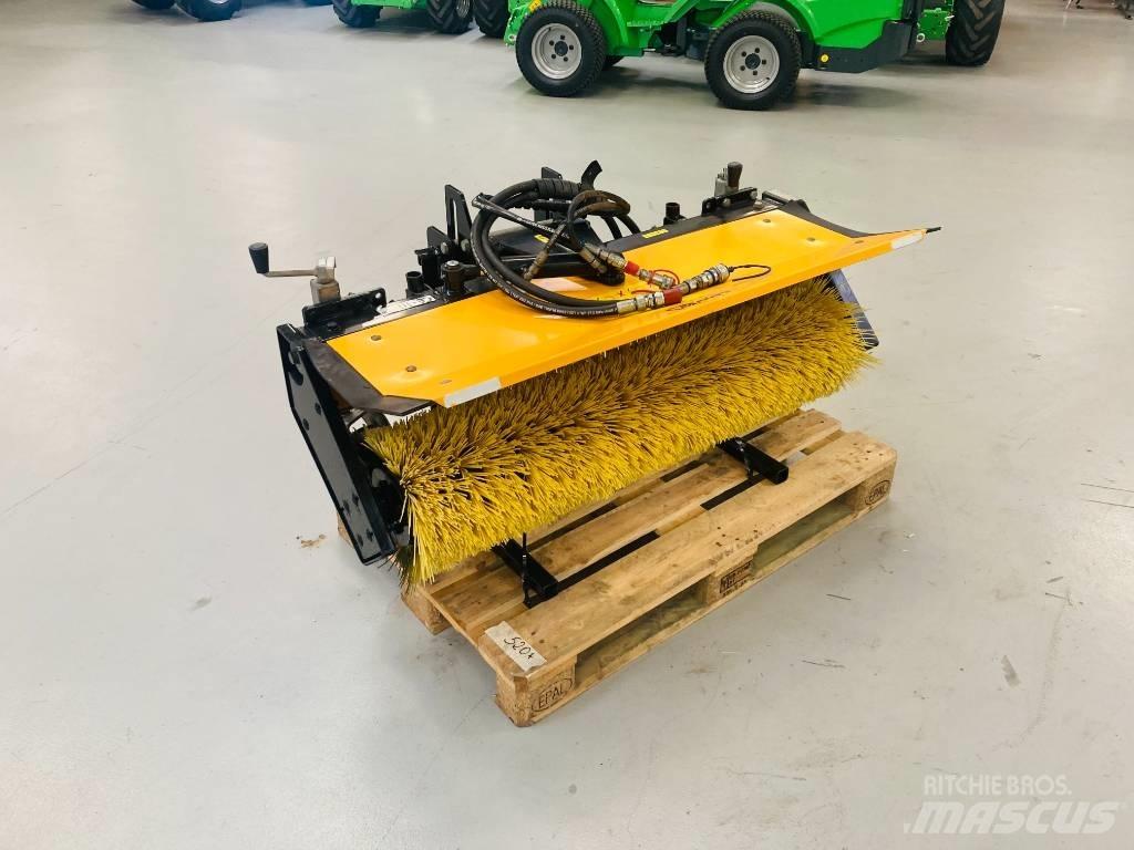 GMR Kost 120 cm Підмітальні машини