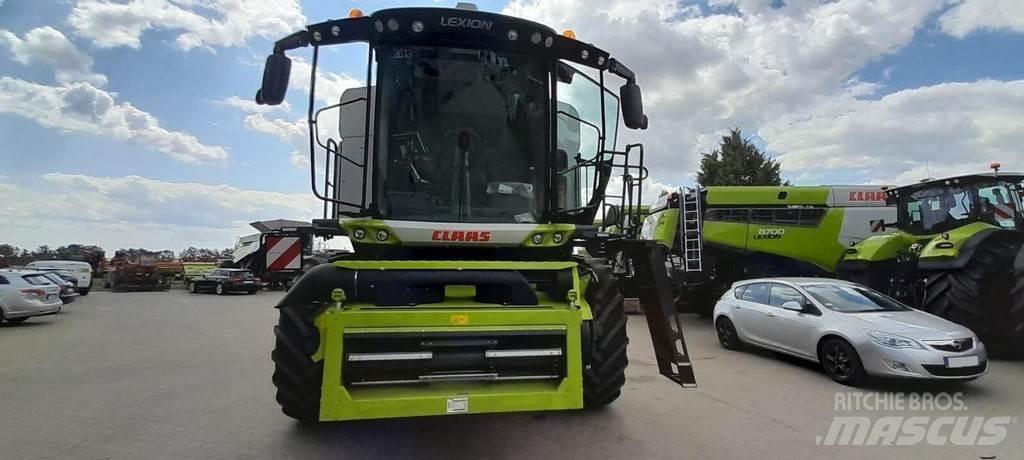 CLAAS LEXION 6800 Зернозбиральні комбайни