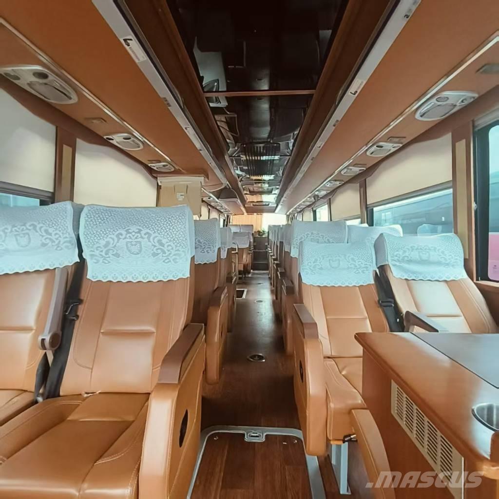 Yutong ZK6122HQ5Y Туристичні автобуси