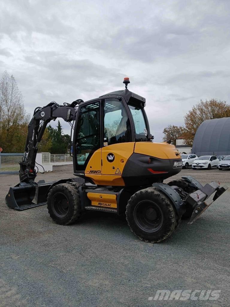 Mecalac 9 MWR Колісні екскаватори