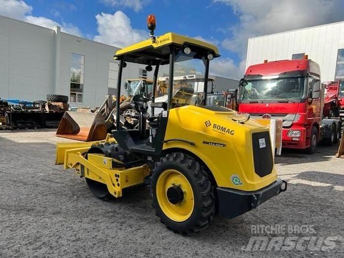 Bomag BW 124 PDH-5 Інші землеоброблювальні машини і додаткове обладнання