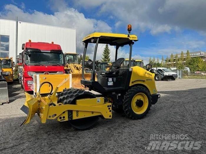 Bomag BW 124 PDH-5 Інші землеоброблювальні машини і додаткове обладнання