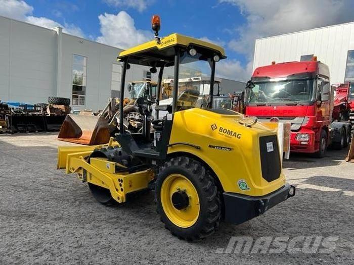 Bomag BW 124 PDH-5 Інші землеоброблювальні машини і додаткове обладнання