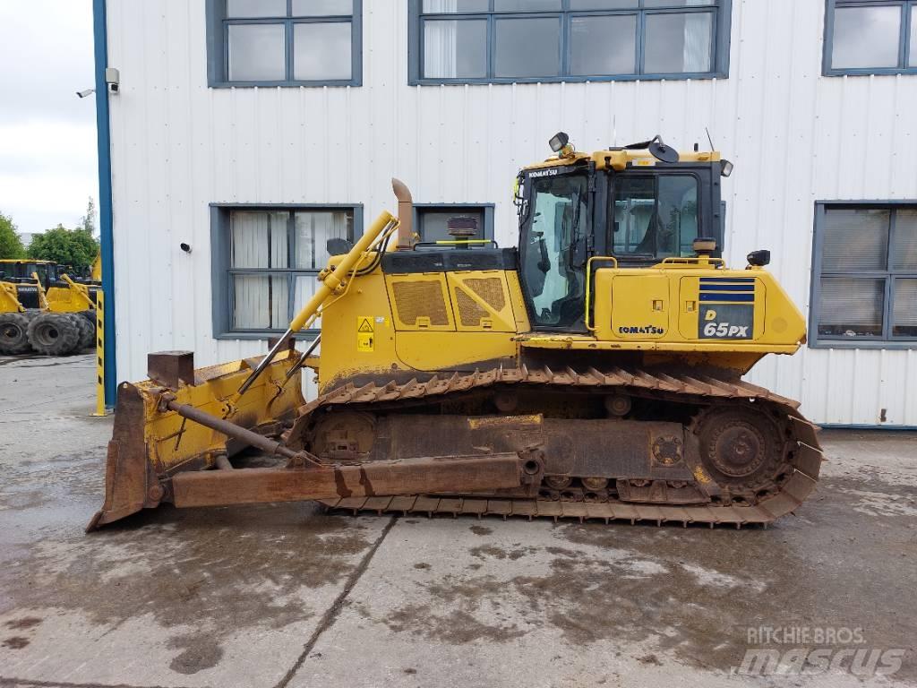 Komatsu D65PX-18 Гусеничні бульдозери