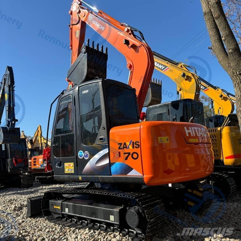 Hitachi ZX70 Міні-екскаватори < 7т