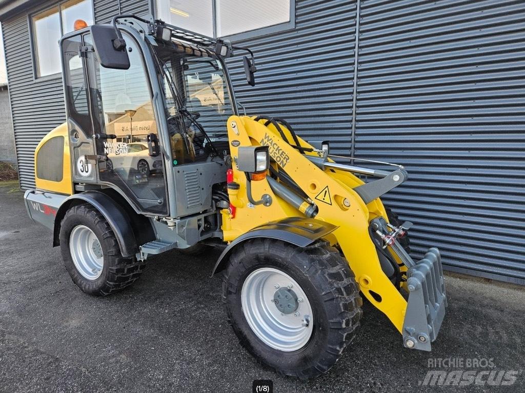 Wacker Neuson WL 34 Фронтальні навантажувачі