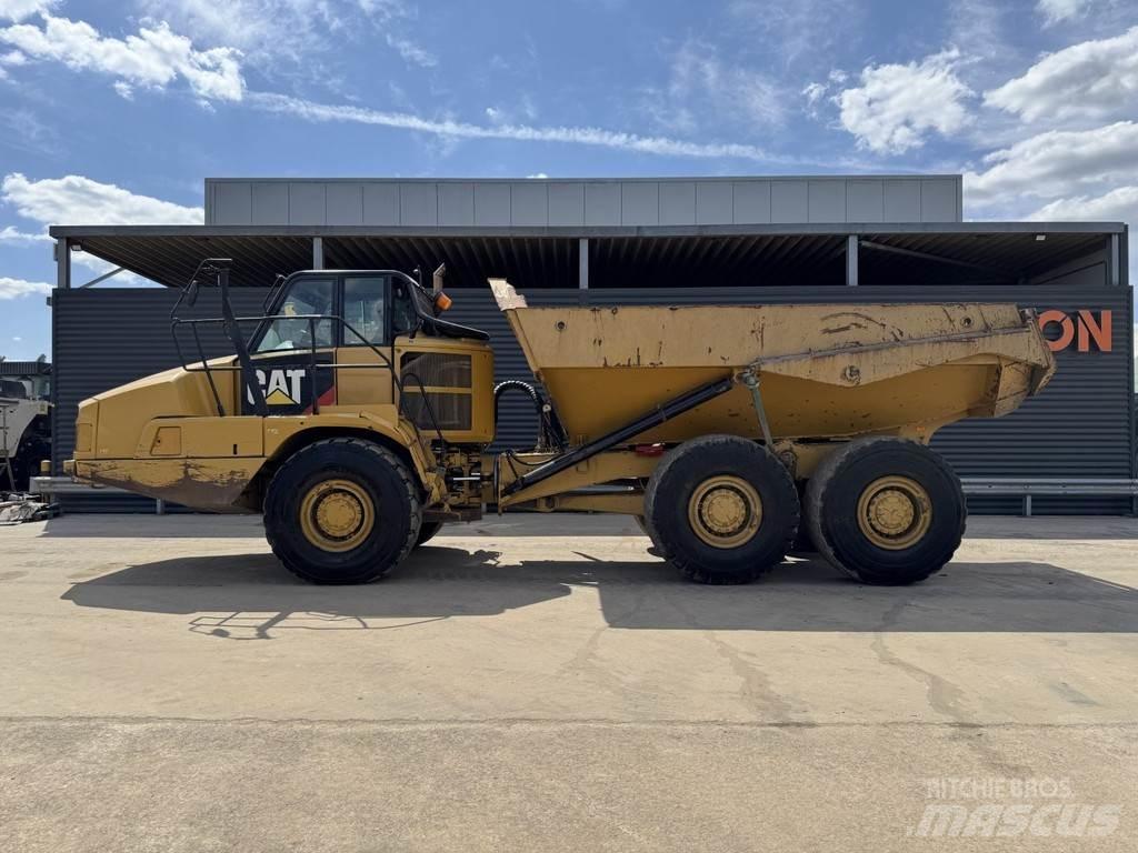 CAT 730C Міні самоскиди