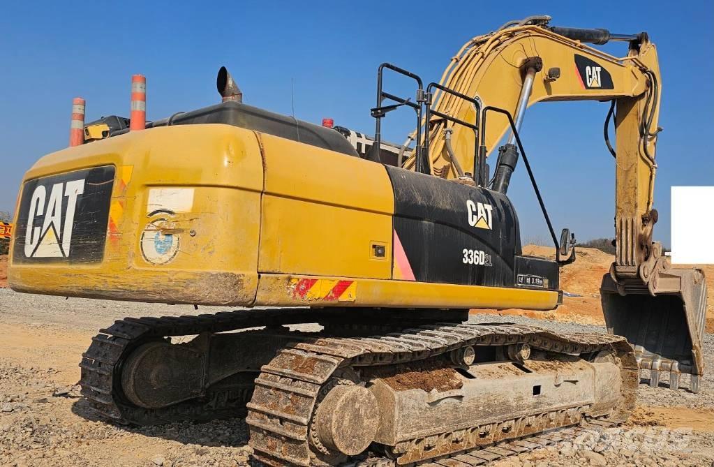 CAT 336D2L Гусеничні екскаватори