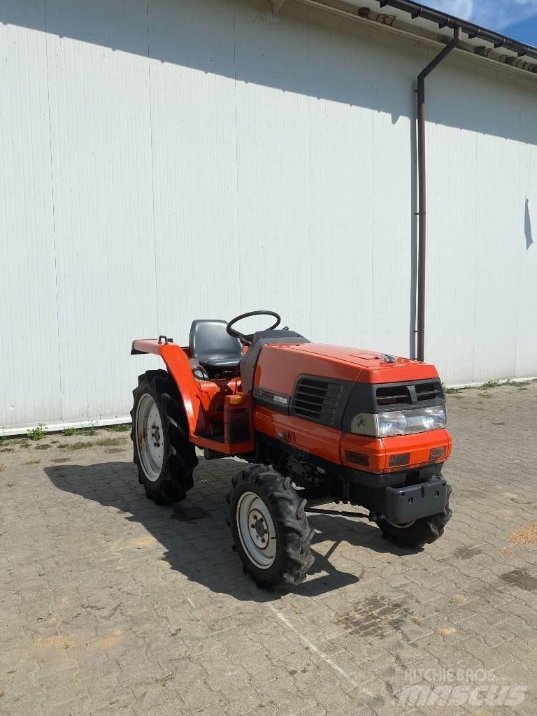 Kubota GL200 Трактори