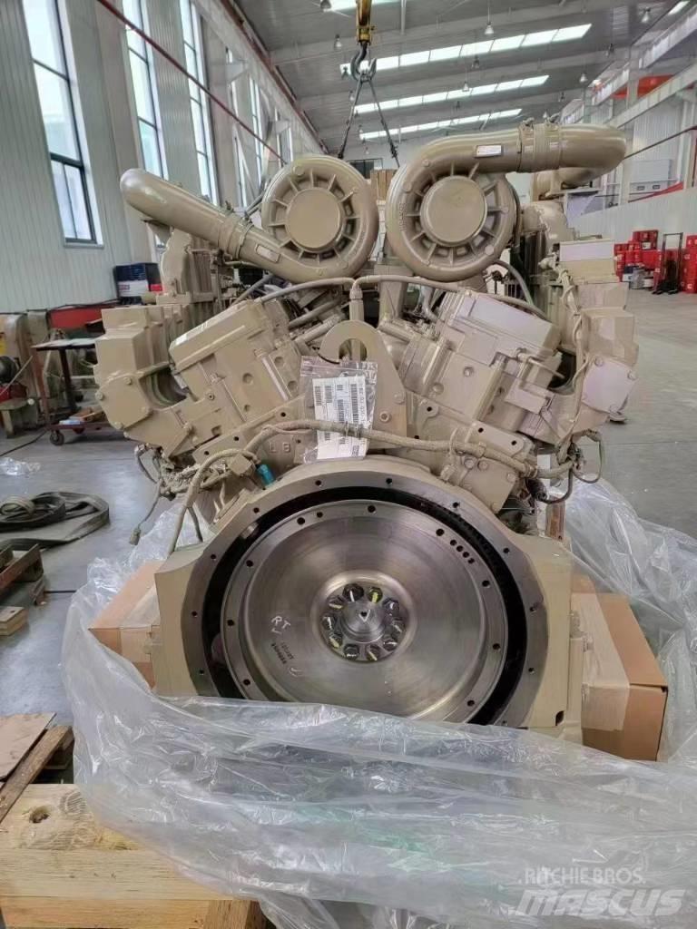 Cummins QST30 Двигуни