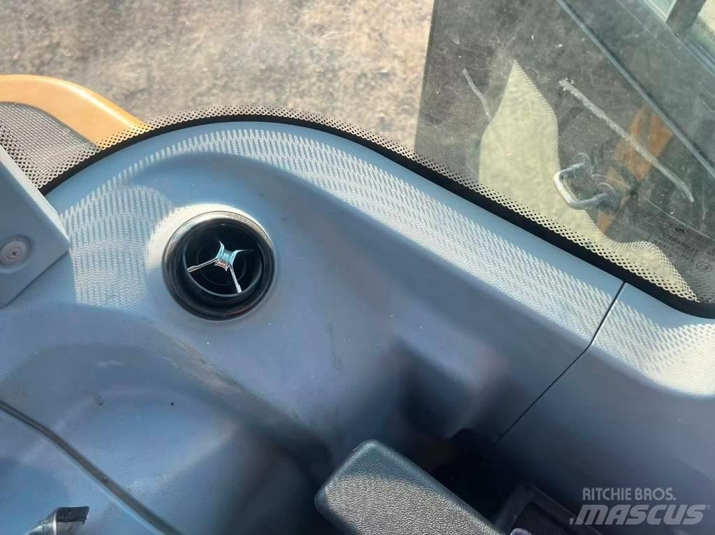 Sany SY 55 C Гусеничні екскаватори