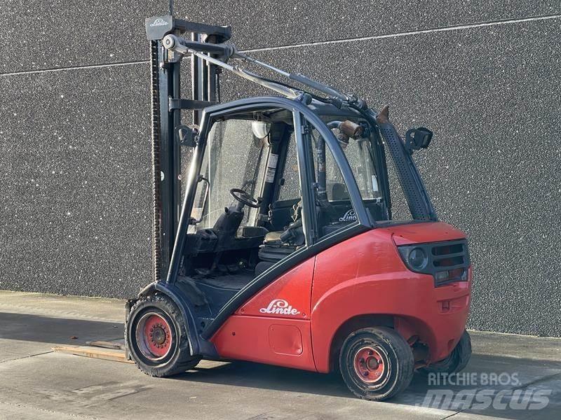 Linde H 30 D Дизельні навантажувачі