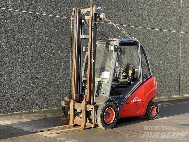 Linde H 30 D Дизельні навантажувачі