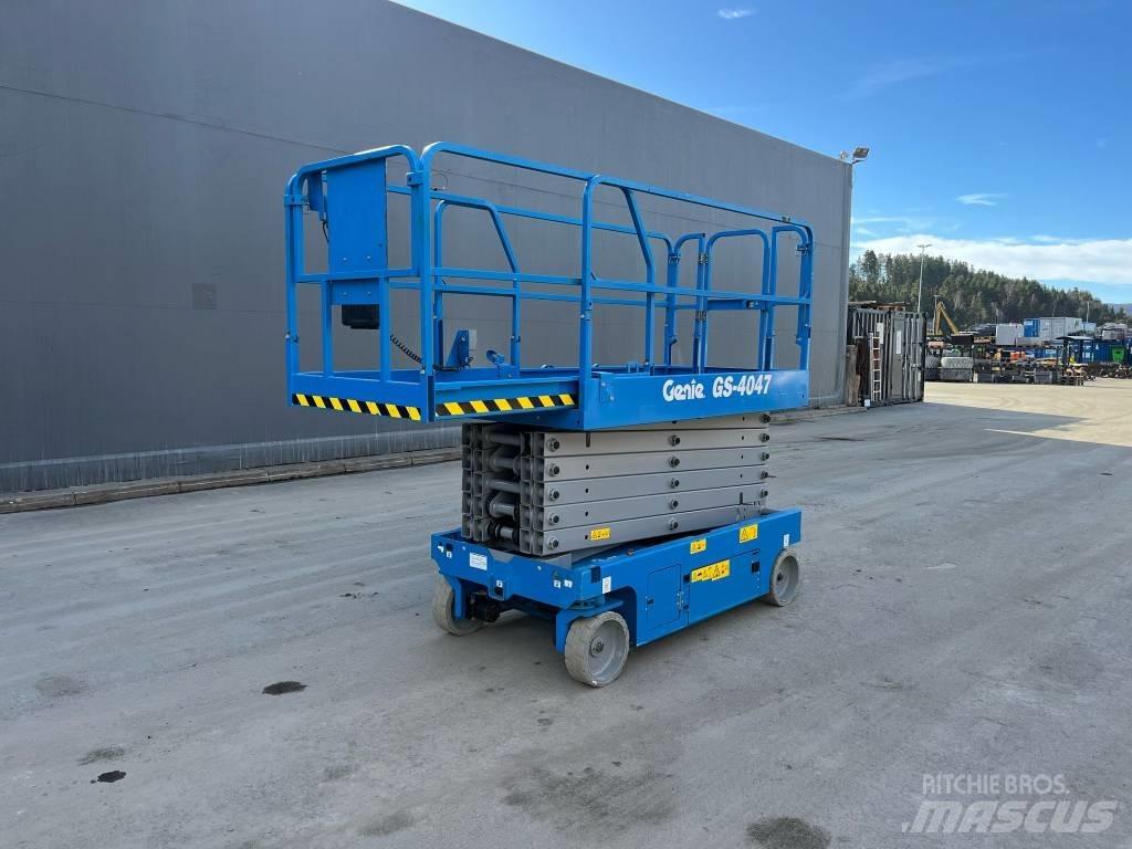 Genie GS 4047 Підйомники-ножиці