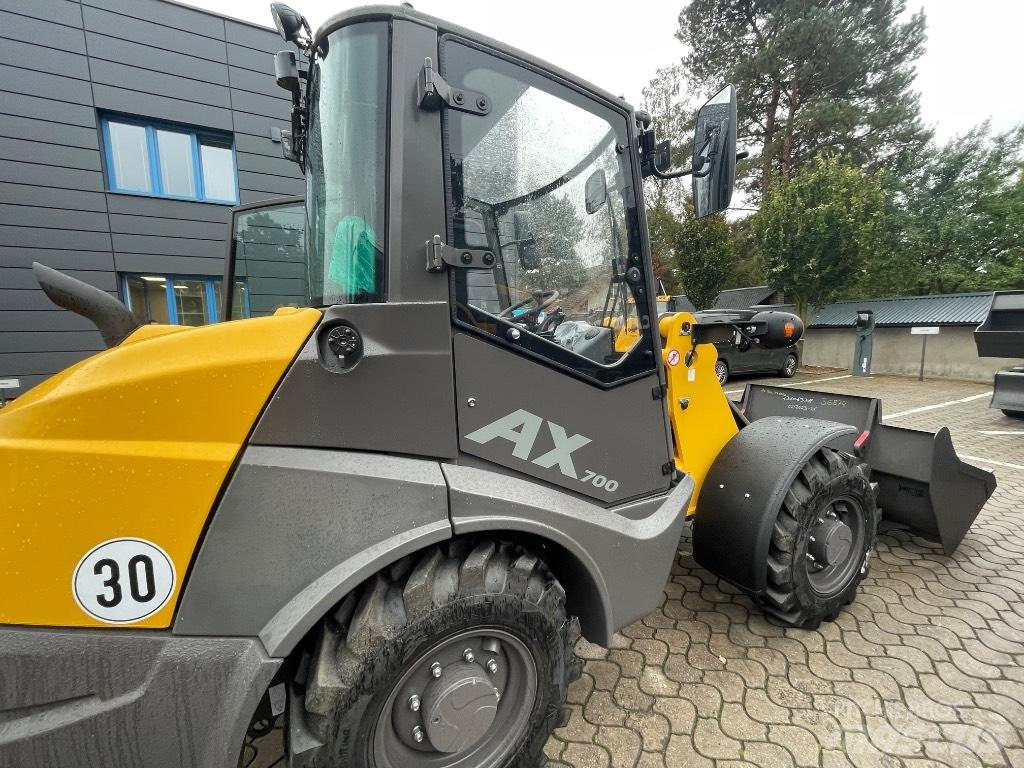 Mecalac AX700 Фронтальні навантажувачі