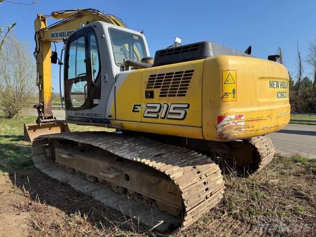 New Holland E215 Гусеничні екскаватори